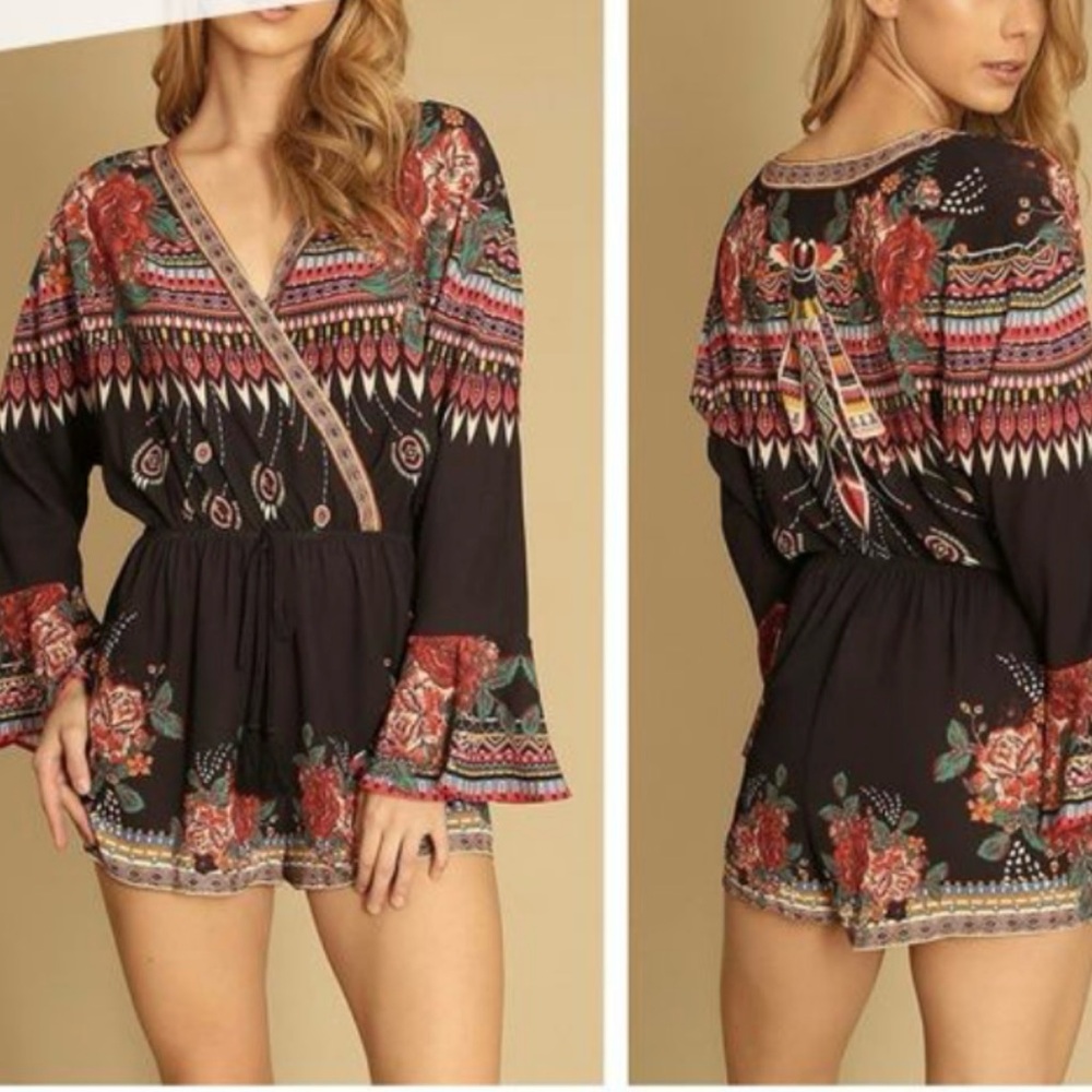 Flying Tomato Bohemian Boho Southwestern Aztec Rose Floral Romper Size Small S